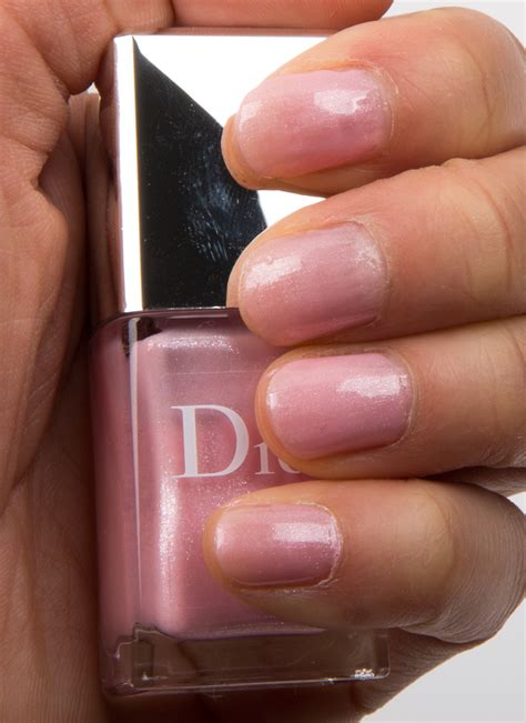 dior nagellak kleuren|dior vernis nagels.